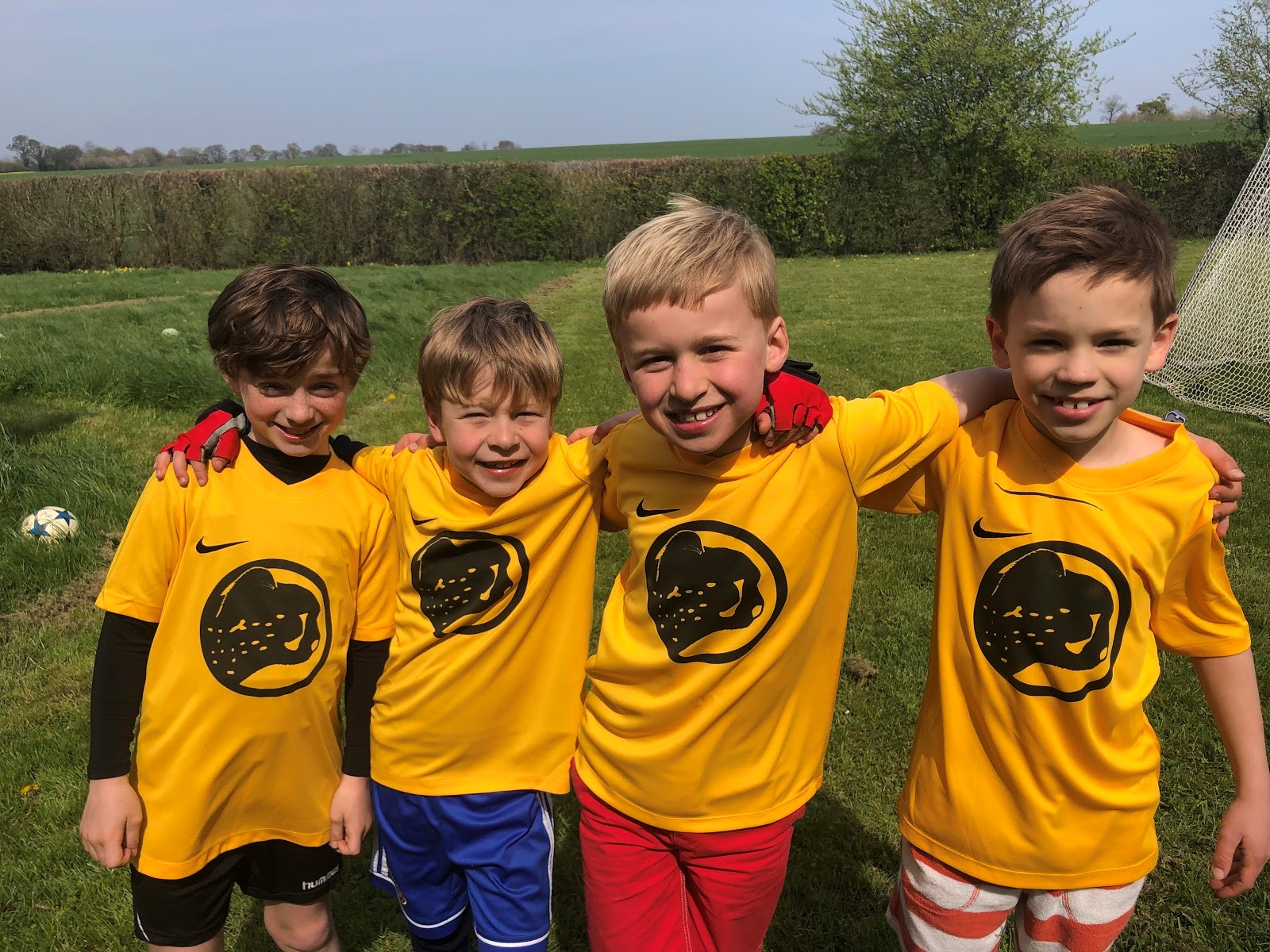 Edgeborough School: From T-Shirts designed by a Royal Academy Artists to Teamwork and Bake Sales: Meet the Golden Cheetahs!